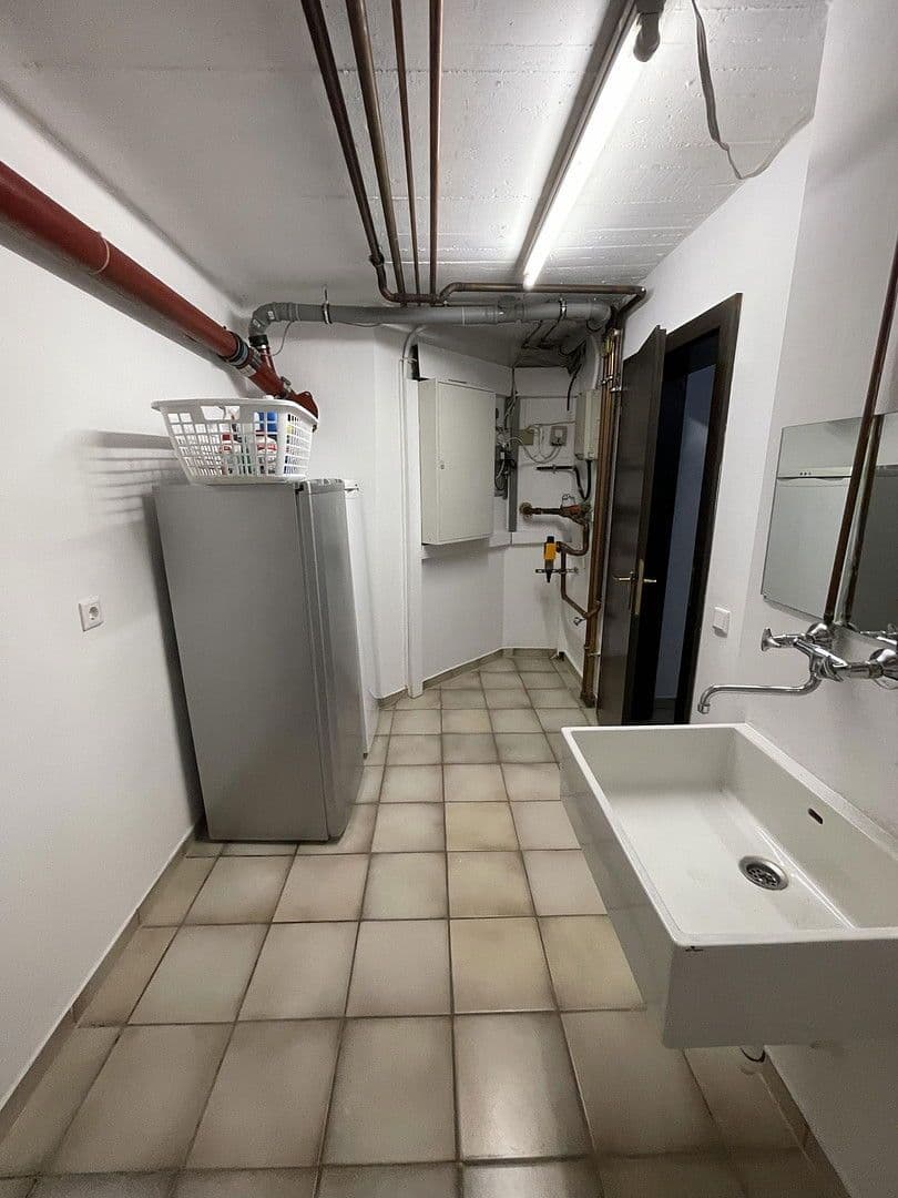 house to rent, 180 m², Nachtigallenweg, Kamp-Lintfort, North Rhine-Westphalia house to rent, 180 m², Nachtigallenweg, Kamp-Lintfort, North Rhine-Westphalia