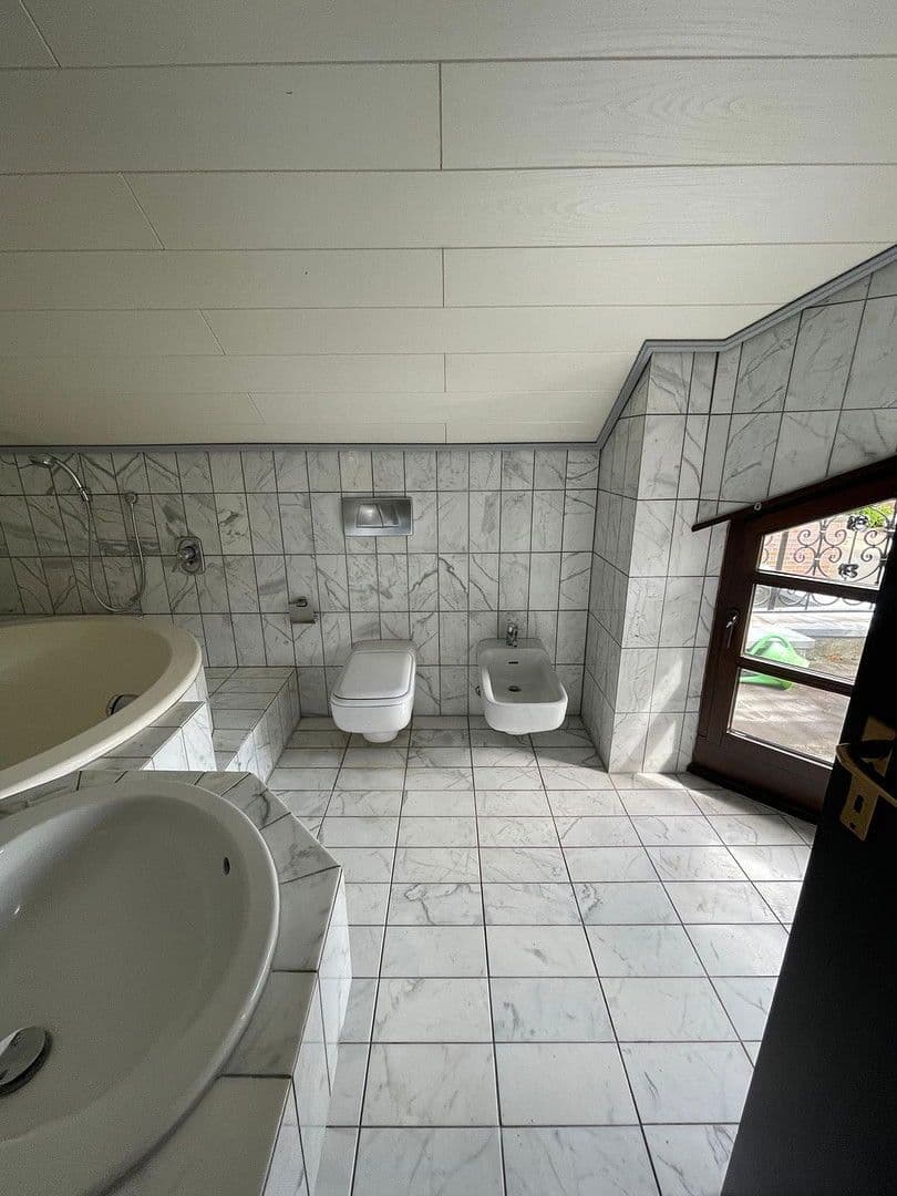 house to rent, 180 m², Nachtigallenweg, Kamp-Lintfort, North Rhine-Westphalia house to rent, 180 m², Nachtigallenweg, Kamp-Lintfort, North Rhine-Westphalia