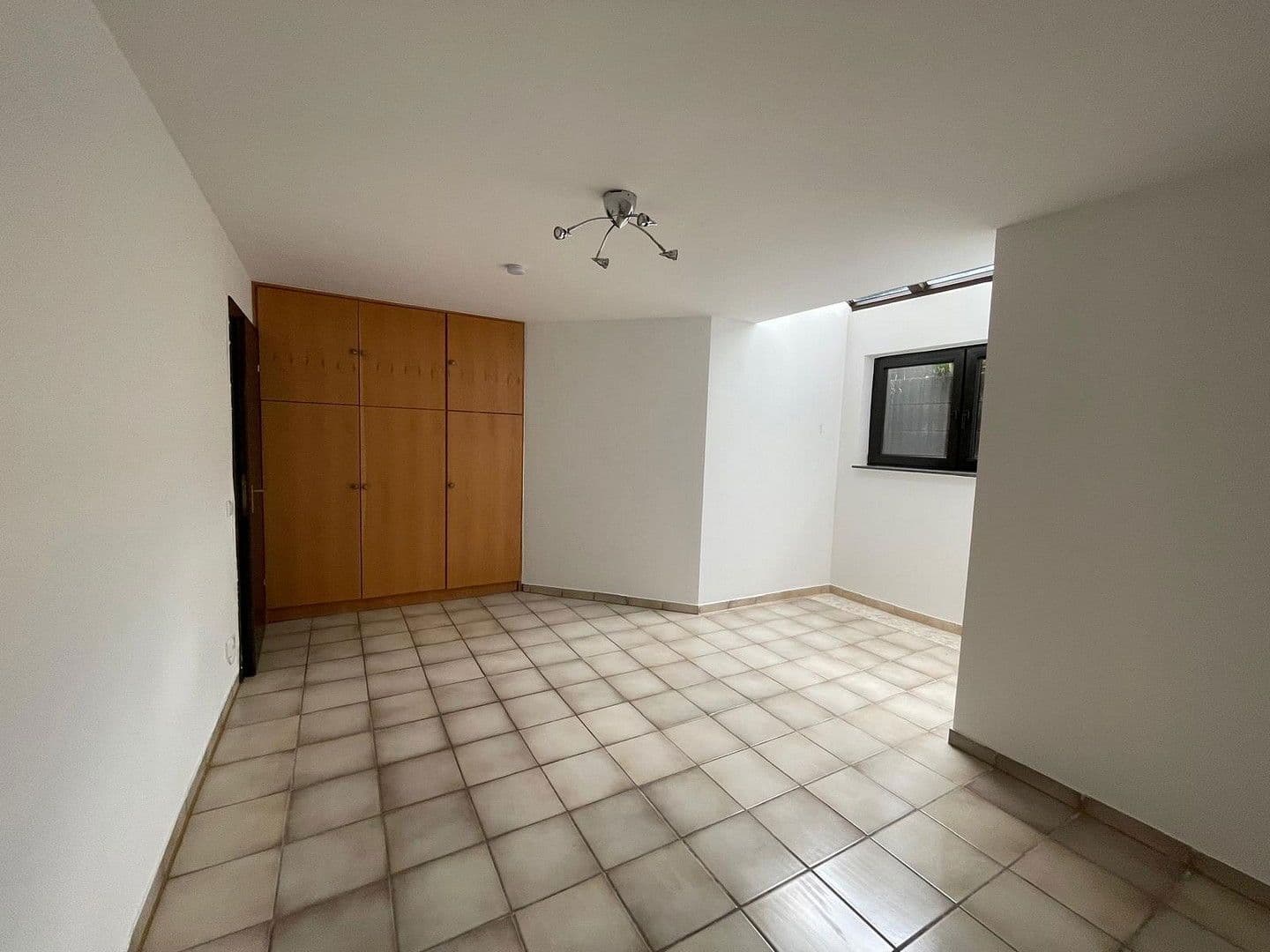 house to rent, 180 m², Nachtigallenweg, Kamp-Lintfort, North Rhine-Westphalia house to rent, 180 m², Nachtigallenweg, Kamp-Lintfort, North Rhine-Westphalia