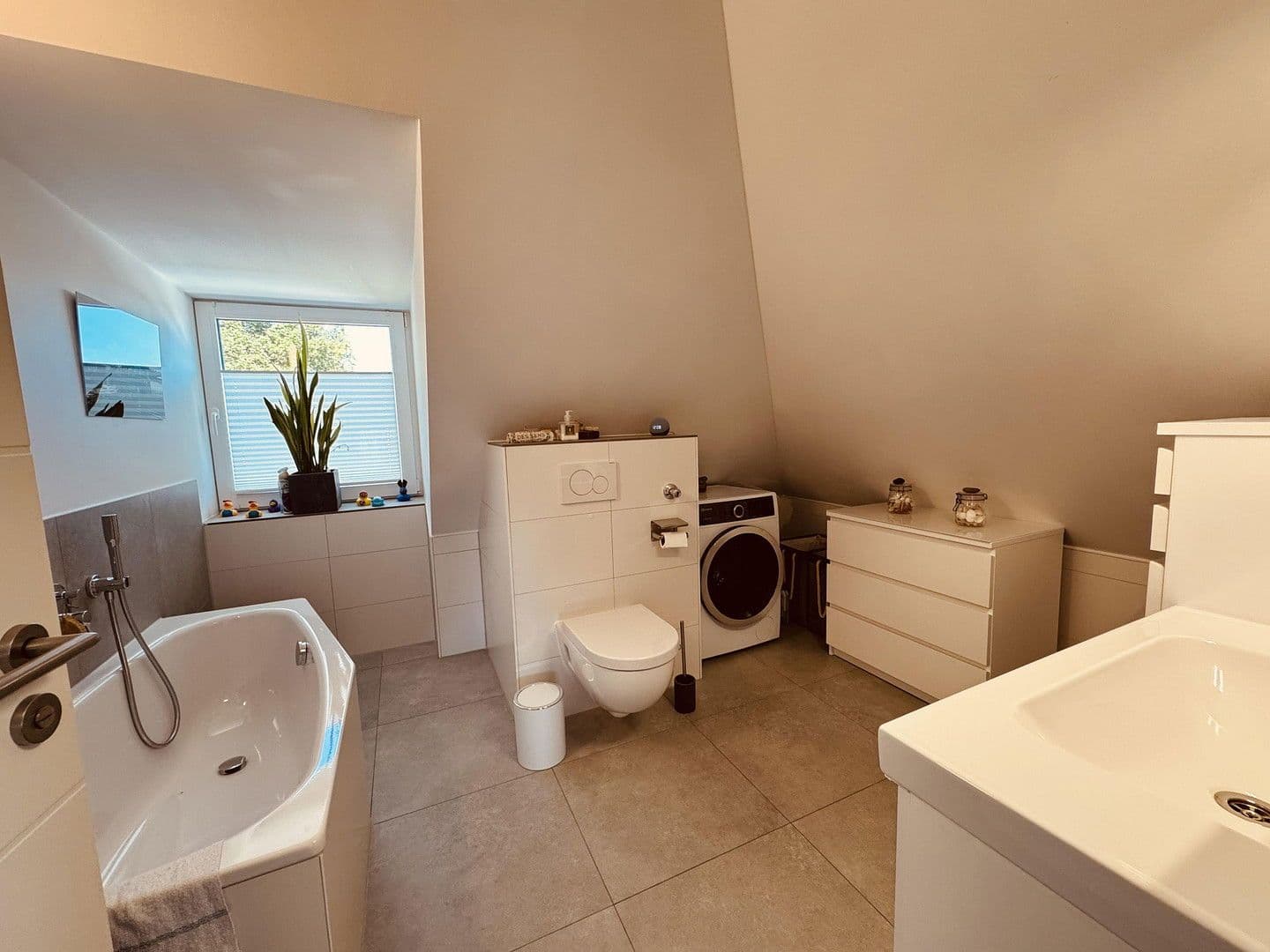 2 bedroom flat to rent, 74 m², Unterhaching, Bavaria 2 bedroom flat to rent, 74 m², Unterhaching, Bavaria