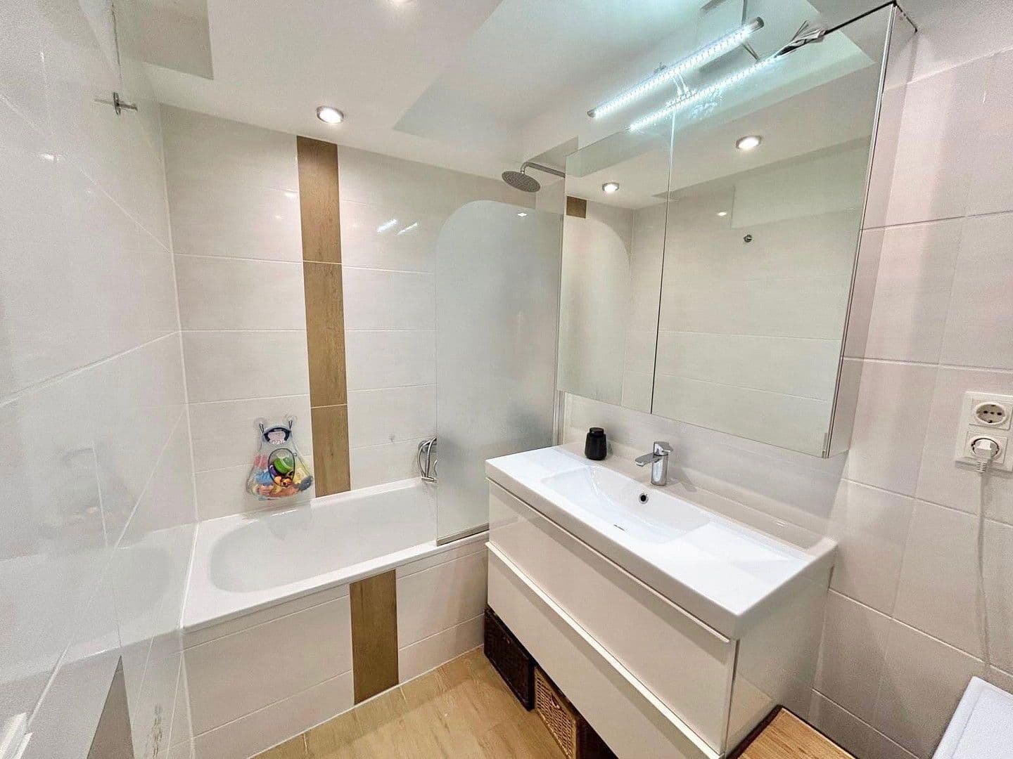 3 bedroom flat for sale, 76 m², Zum Hirtengütl 1, München, Bavaria 3 bedroom flat for sale, 76 m², Zum Hirtengütl 1, München, Bavaria