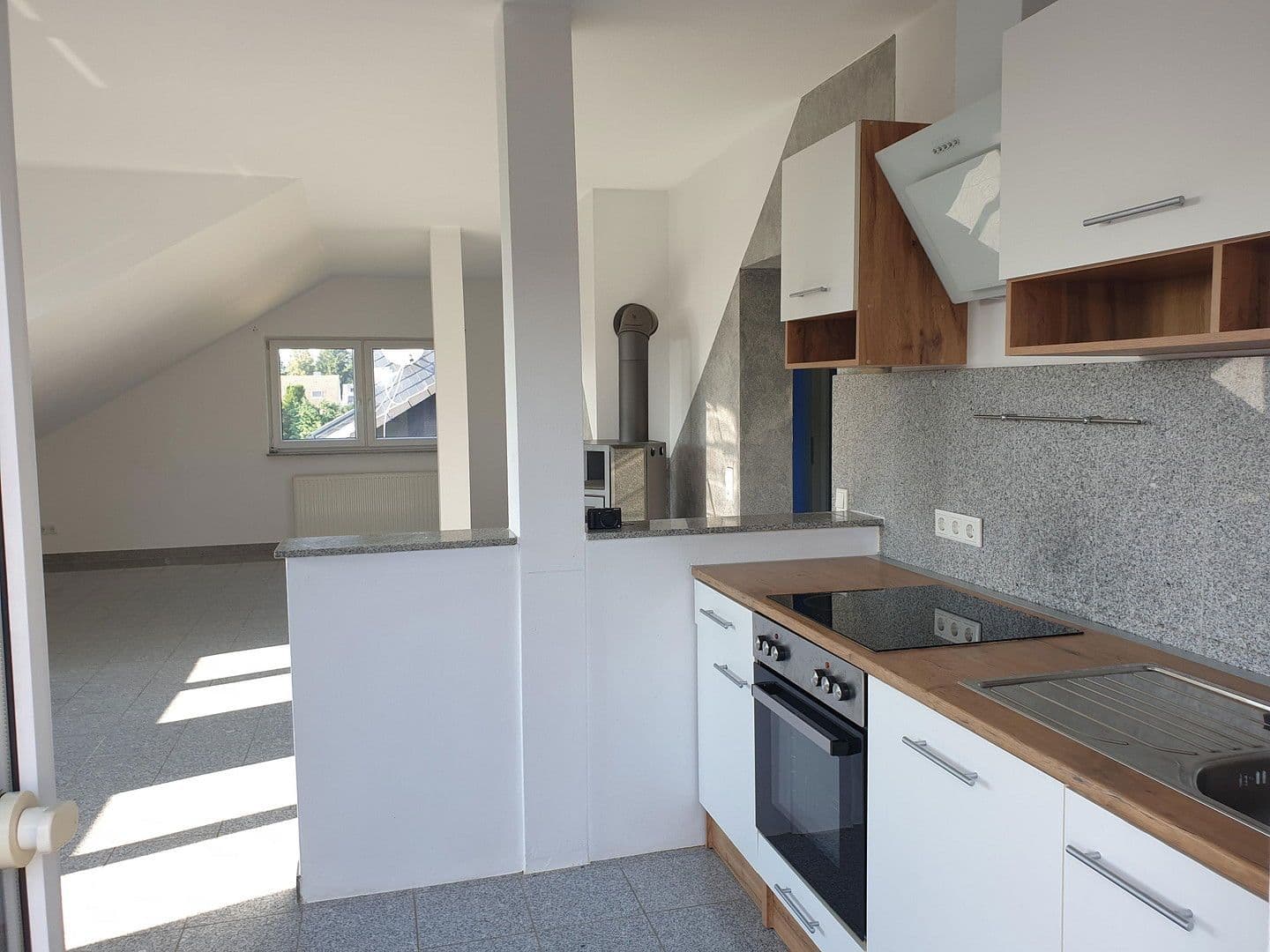 3 bedroom flat for sale, 85 m², Langenfeld (Rheinland), North Rhine-Westphalia 3 bedroom flat for sale, 85 m², Langenfeld (Rheinland), North Rhine-Westphalia
