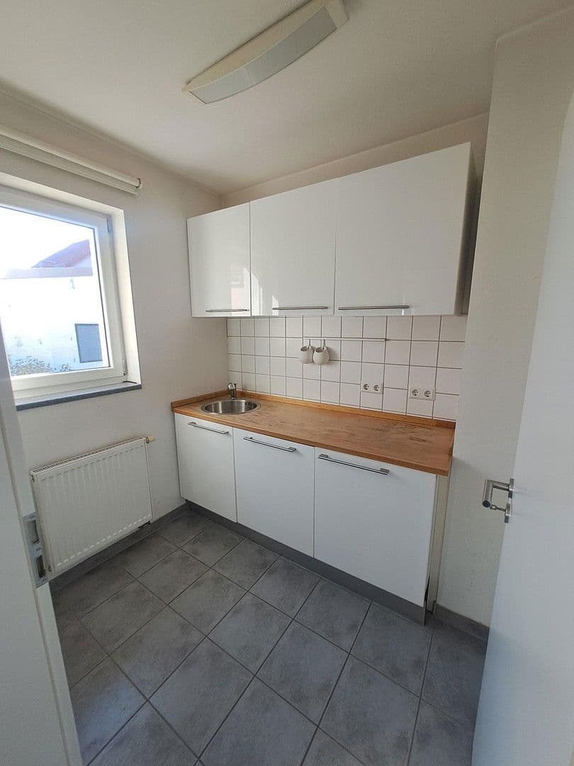 office to rent, 120 m², Friedrichstraße 30, Schwetzingen, Baden-Württemberg office to rent, 120 m², Friedrichstraße 30, Schwetzingen, Baden-Württemberg