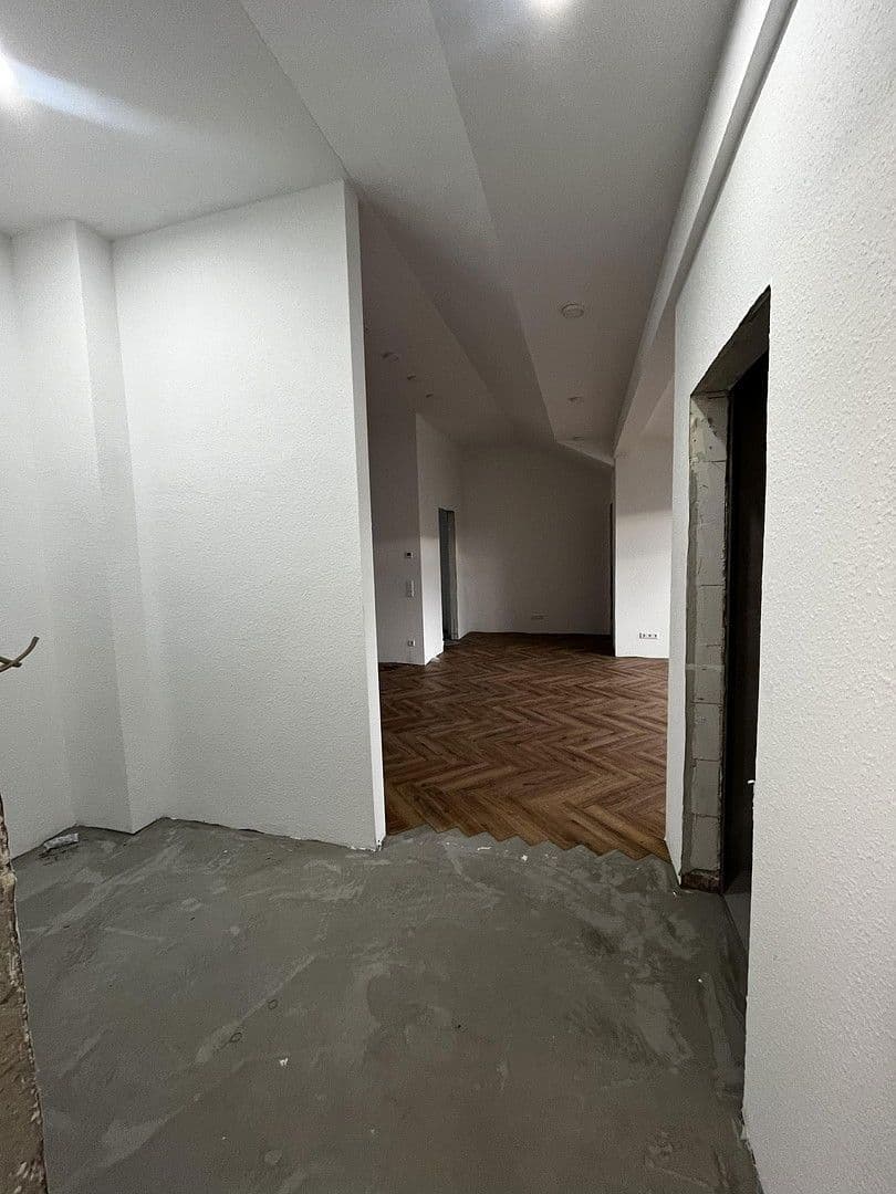 3 bedroom flat to rent, 100 m², Nürtingen, Baden-Württemberg 3 bedroom flat to rent, 100 m², Nürtingen, Baden-Württemberg