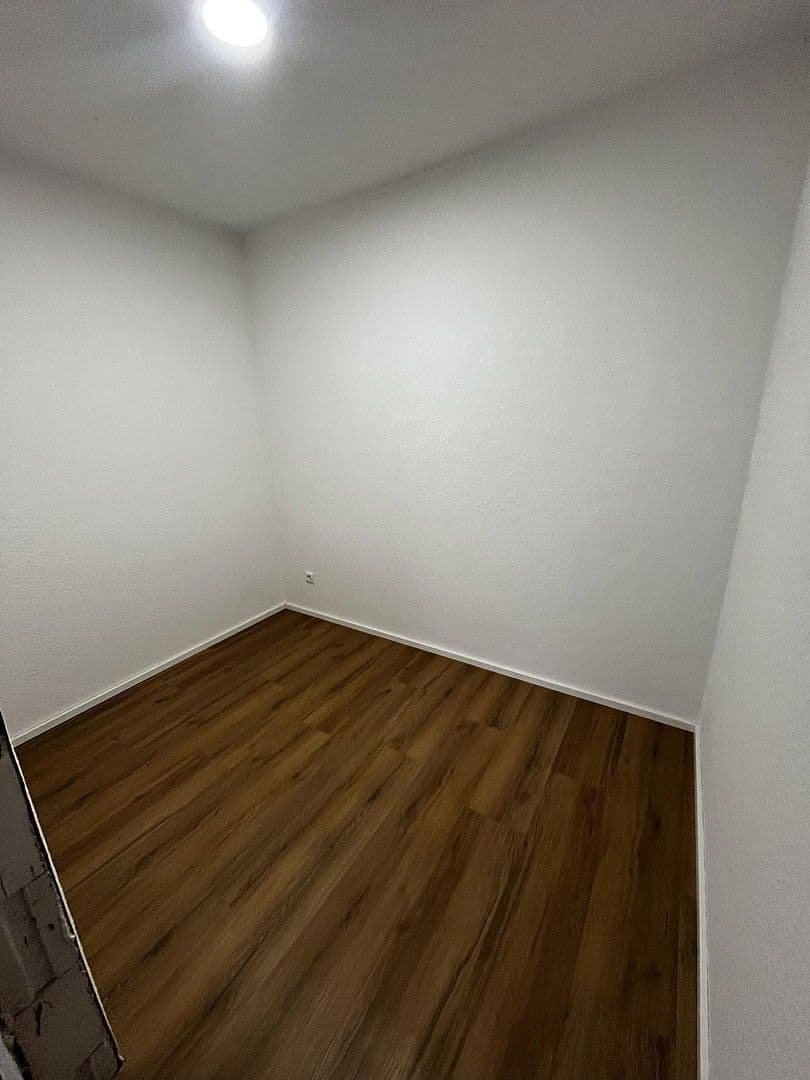 2 bedroom flat to rent, 43 m², Nürtingen, Baden-Württemberg 2 bedroom flat to rent, 43 m², Nürtingen, Baden-Württemberg