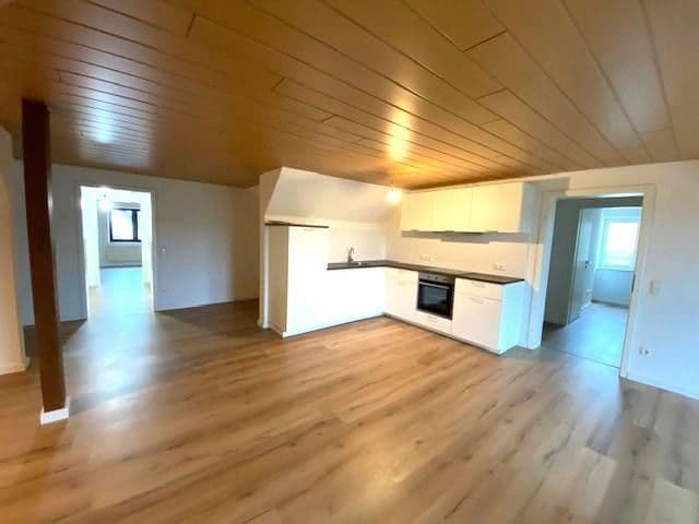 4 bedroom flat to rent, 109 m², Frankenheimerstraße 33, Schillingsfürst, Bavaria 4 bedroom flat to rent, 109 m², Frankenheimerstraße 33, Schillingsfürst, Bavaria