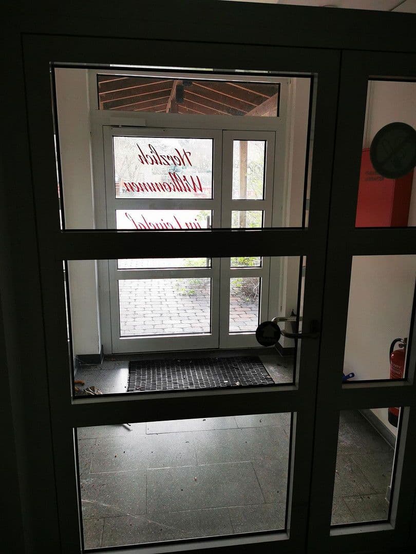 house for sale, 1,038 m², Am Sandhop 2, Neustadt am Rübenberge, Lower Saxony house for sale, 1,038 m², Am Sandhop 2, Neustadt am Rübenberge, Lower Saxony