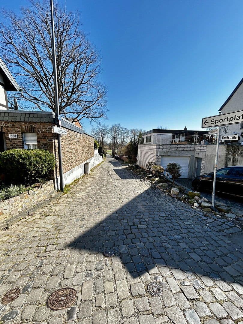 house for sale, 826 m², lambertusstr 36, Troisdorf, North Rhine-Westphalia house for sale, 826 m², lambertusstr 36, Troisdorf, North Rhine-Westphalia