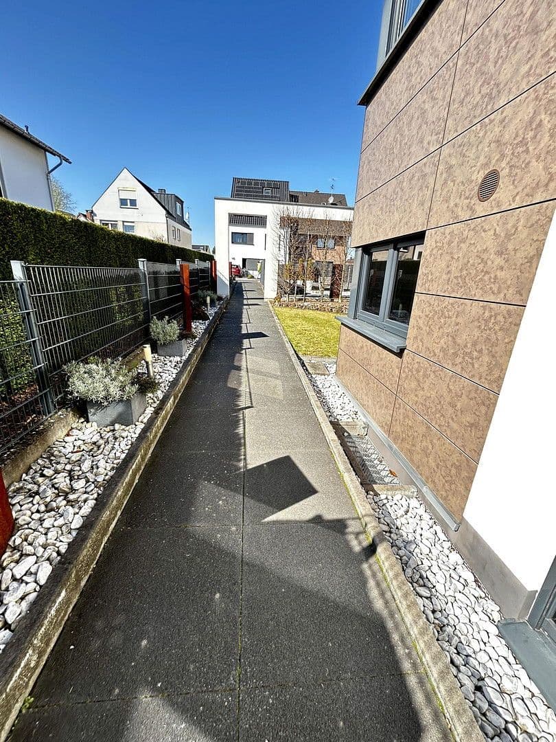 house for sale, 826 m², lambertusstr 36, Troisdorf, North Rhine-Westphalia house for sale, 826 m², lambertusstr 36, Troisdorf, North Rhine-Westphalia