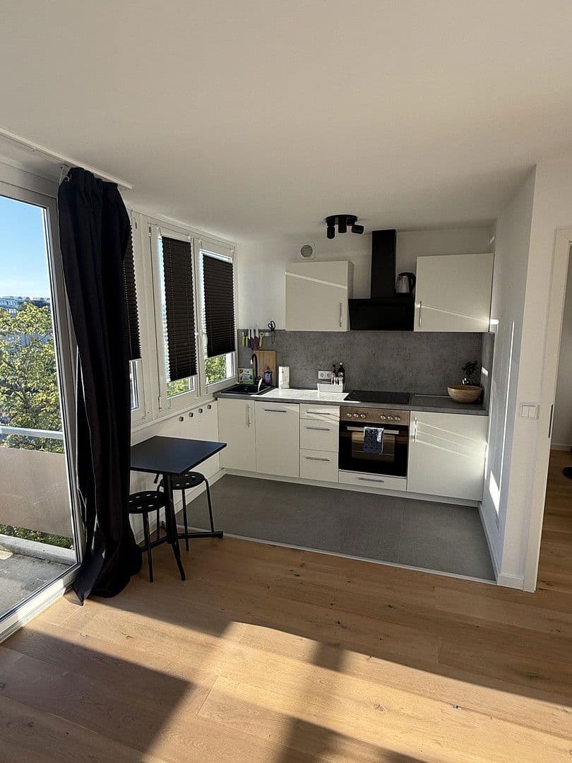 1 bedroom flat to rent, 33 m², Schleißheimer Str. 442, München, Bavaria 1 bedroom flat to rent, 33 m², Schleißheimer Str. 442, München, Bavaria