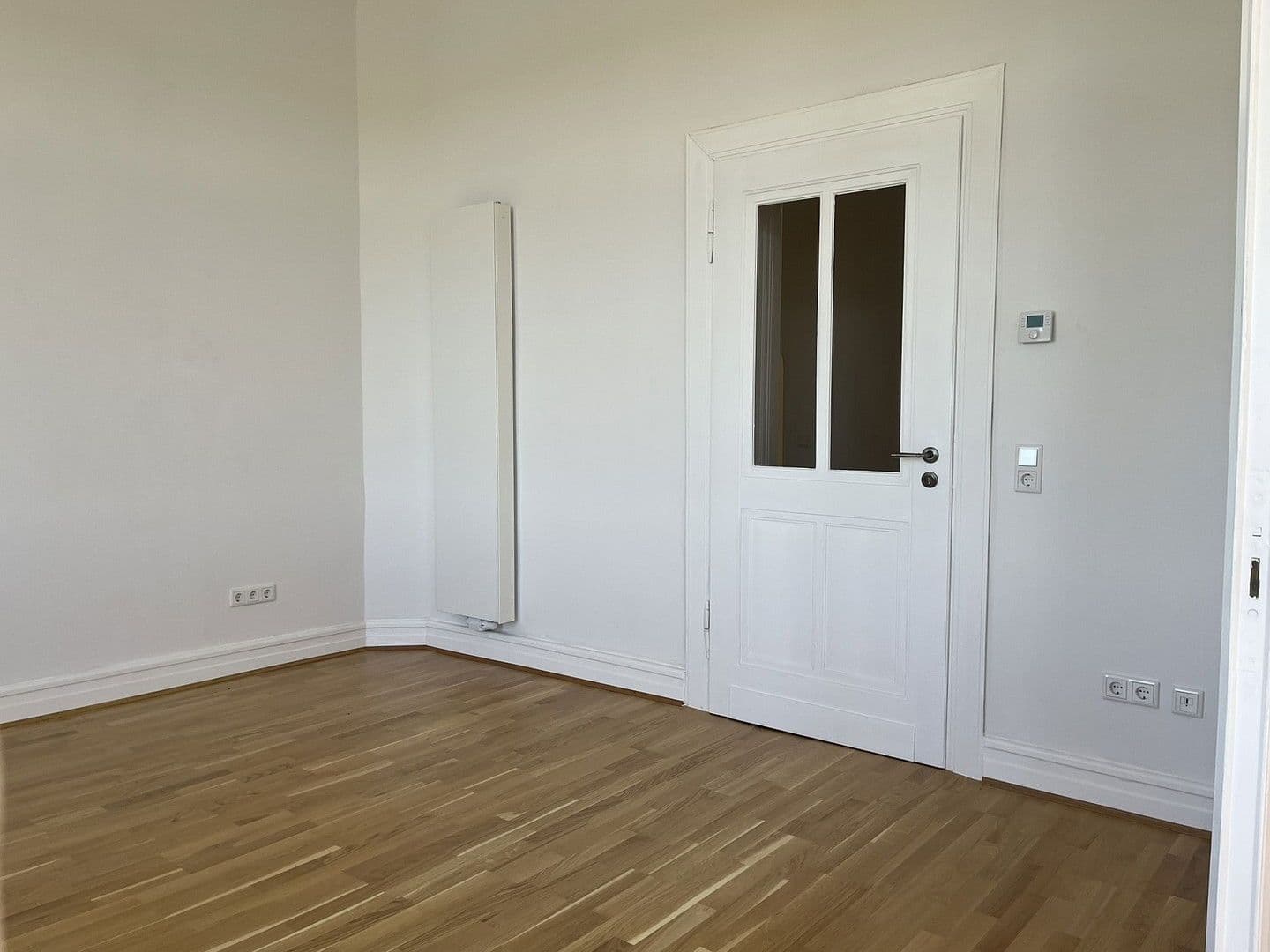 5 bedroom flat to rent, 143 m², Rathausufer 18, Düsseldorf, North Rhine-Westphalia 5 bedroom flat to rent, 143 m², Rathausufer 18, Düsseldorf, North Rhine-Westphalia