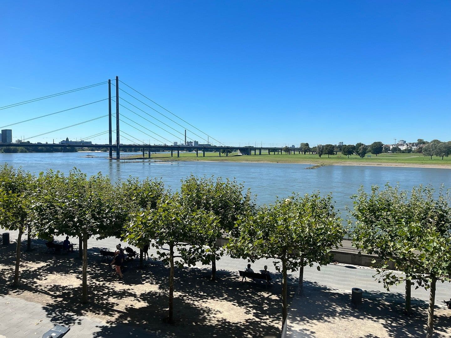 5 bedroom flat to rent, 143 m², Rathausufer 18, Düsseldorf, North Rhine-Westphalia 5 bedroom flat to rent, 143 m², Rathausufer 18, Düsseldorf, North Rhine-Westphalia