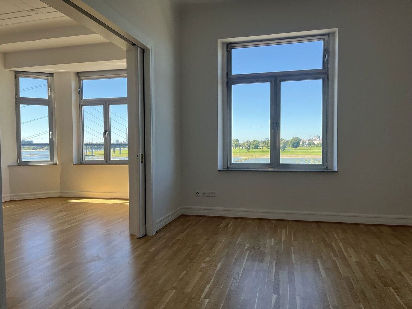 5 bedroom flat to rent, 143 m², Rathausufer 18, Düsseldorf, North Rhine-Westphalia 5 bedroom flat to rent, 143 m², Rathausufer 18, Düsseldorf, North Rhine-Westphalia