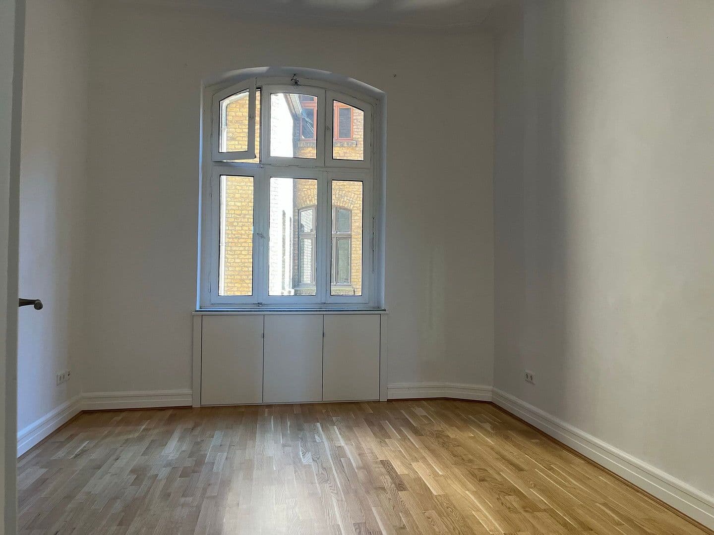 5 bedroom flat to rent, 143 m², Rathausufer 18, Düsseldorf, North Rhine-Westphalia 5 bedroom flat to rent, 143 m², Rathausufer 18, Düsseldorf, North Rhine-Westphalia