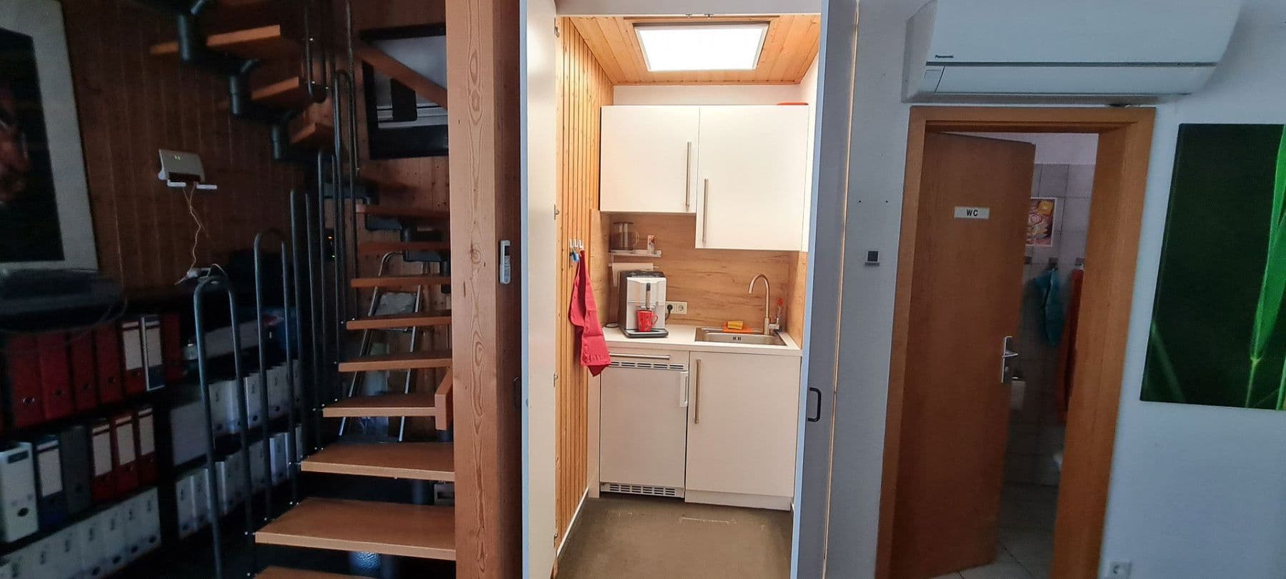 office to rent, 90 m², Duisburg, North Rhine-Westphalia office to rent, 90 m², Duisburg, North Rhine-Westphalia