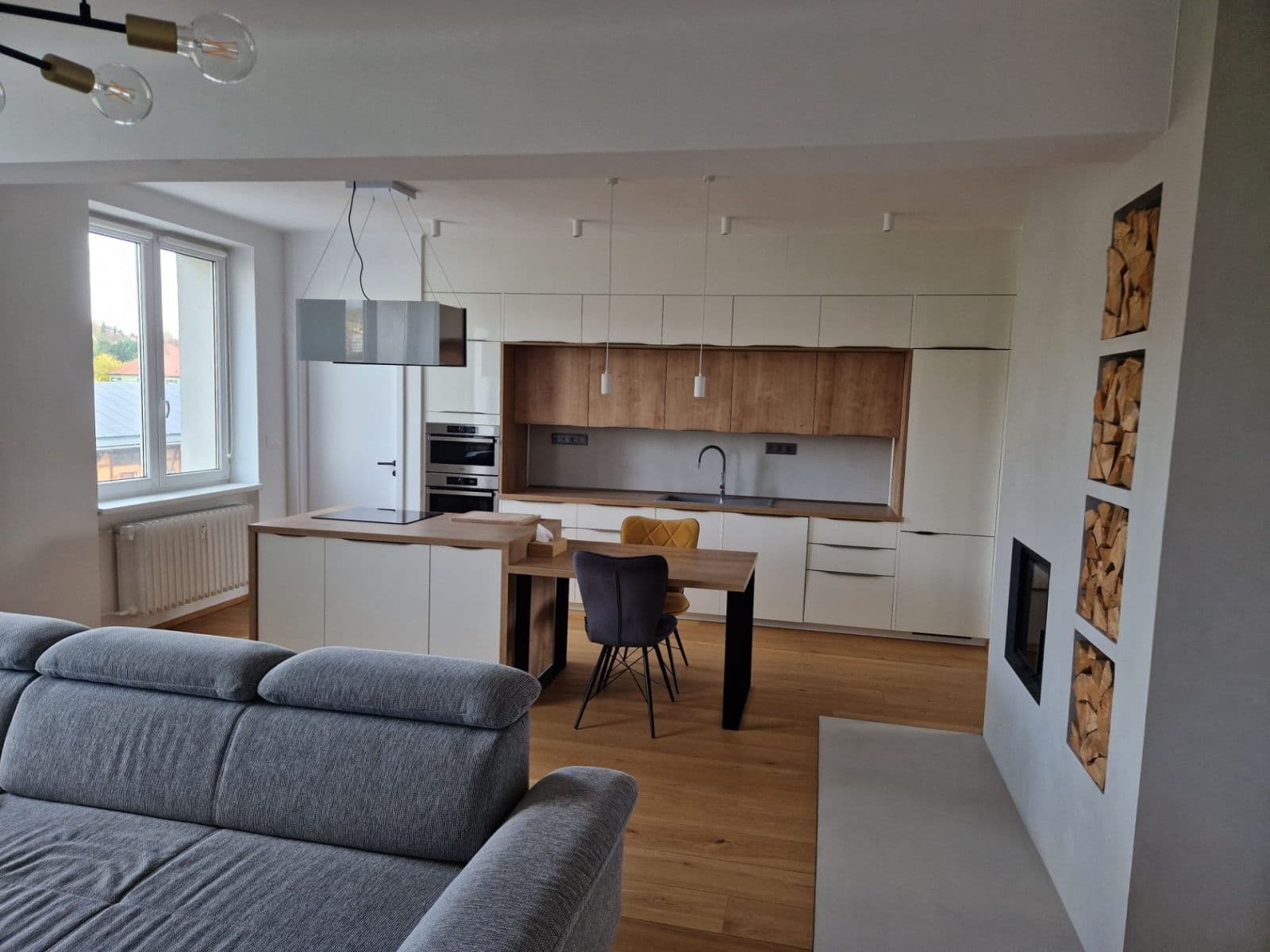 3 bedroom with open-plan kitchen flat to rent, 105 m², Resslova, Litoměřice, Ústecký Region 3 bedroom with open-plan kitchen flat to rent, 105 m², Resslova, Litoměřice, Ústecký Region