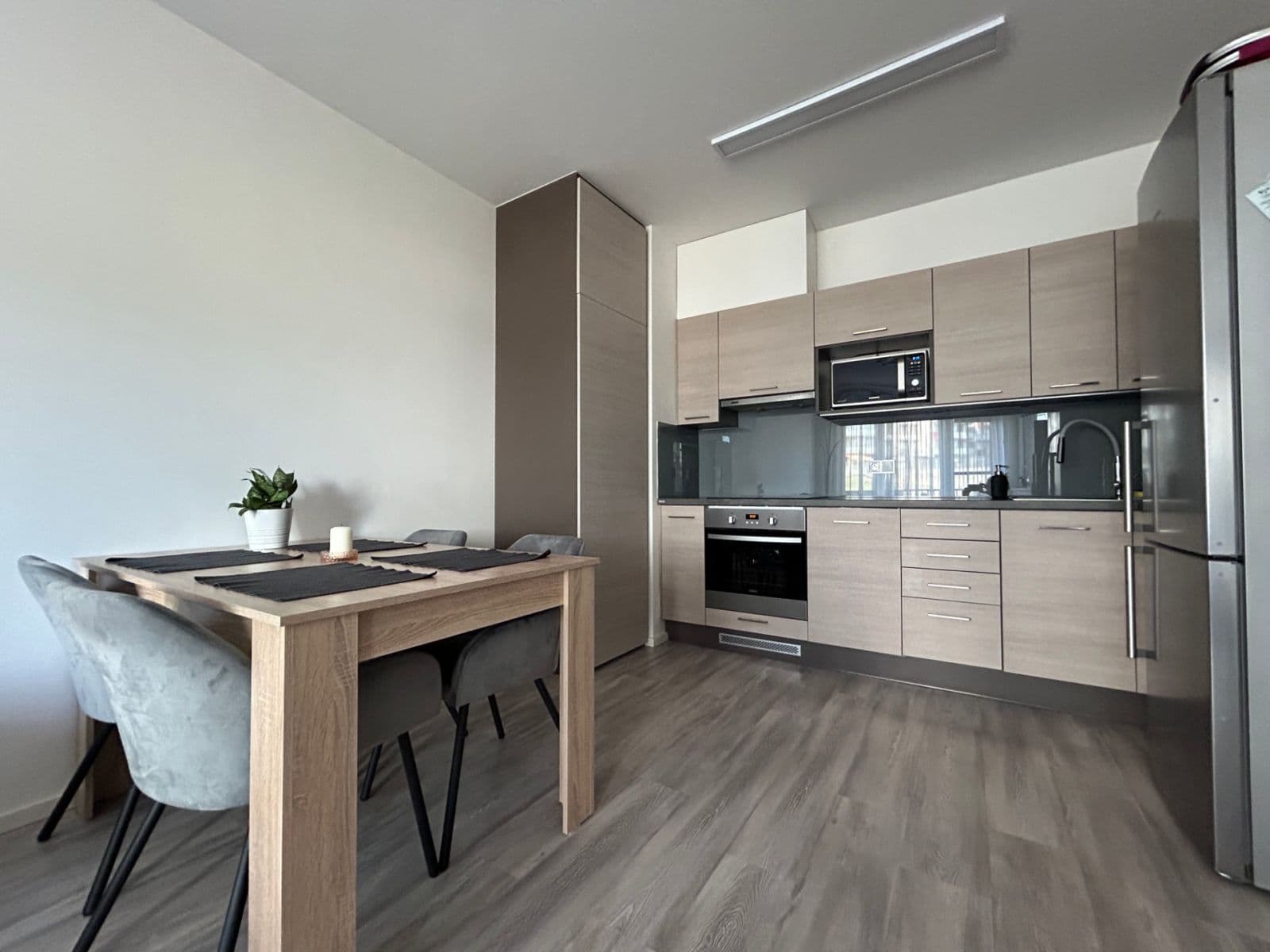 1 bedroom with open-plan kitchen flat to rent, 52 m², Granitova, Prague, Prague 1 bedroom with open-plan kitchen flat to rent, 52 m², Granitova, Prague, Prague
