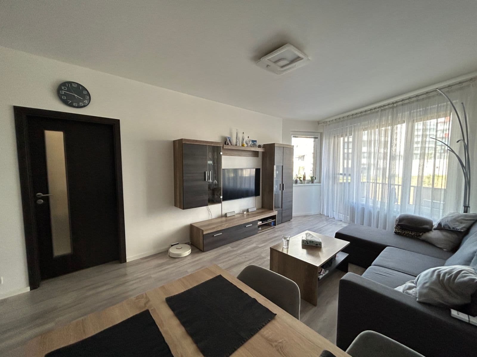 1 bedroom with open-plan kitchen flat to rent, 52 m², Granitova, Prague, Prague 1 bedroom with open-plan kitchen flat to rent, 52 m², Granitova, Prague, Prague