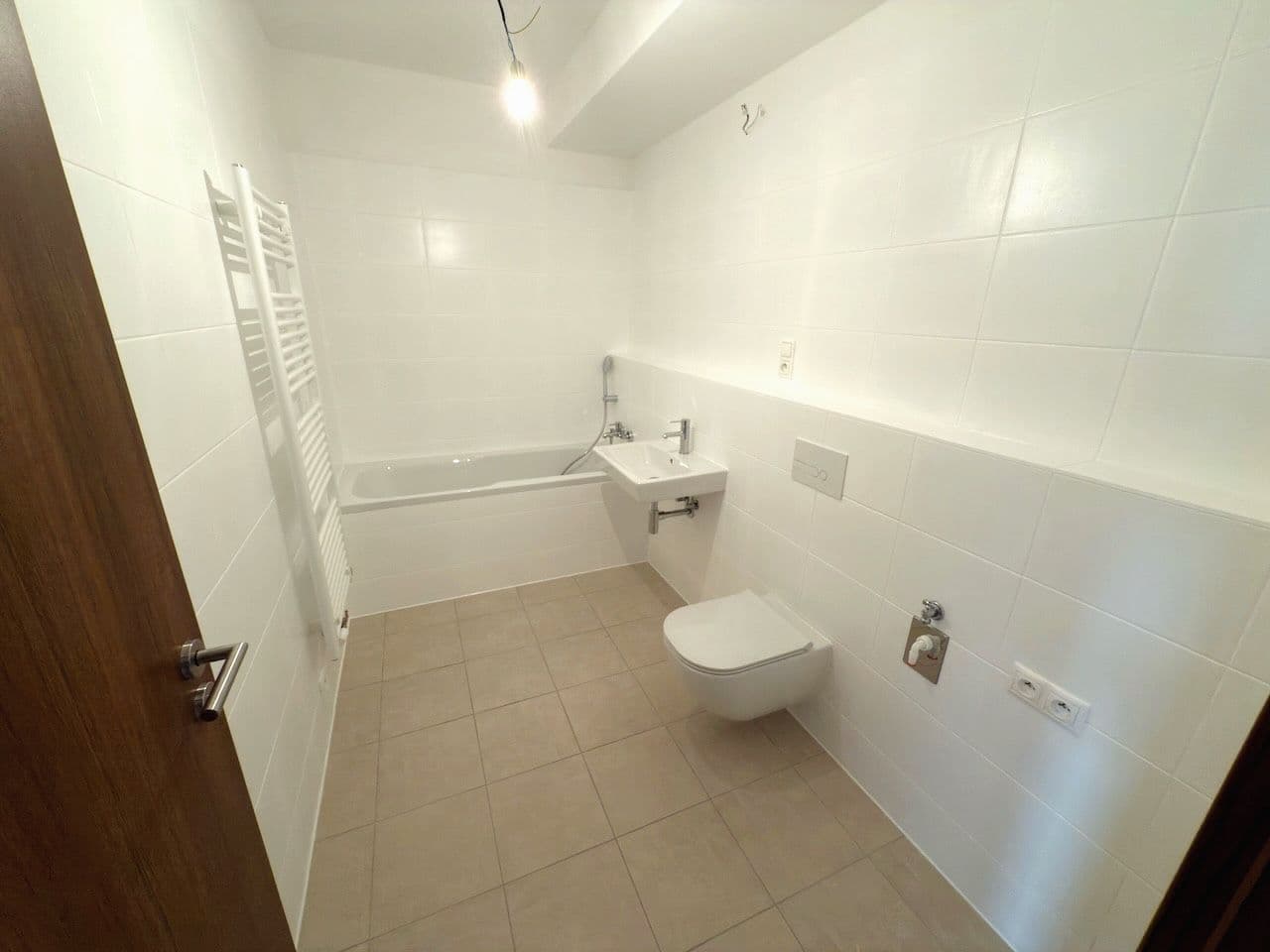 1 bedroom with open-plan kitchen flat for sale, 72 m², Nárožní, Prague, Prague 1 bedroom with open-plan kitchen flat for sale, 72 m², Nárožní, Prague, Prague