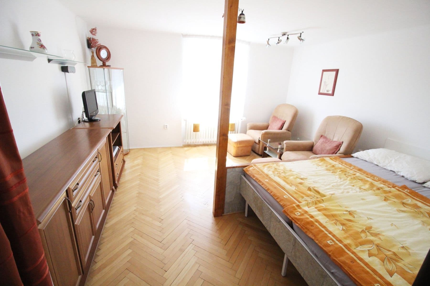 1 bedroom flat to rent, 52 m², náměstí 14. října, Prague, Prague 1 bedroom flat to rent, 52 m², náměstí 14. října, Prague, Prague