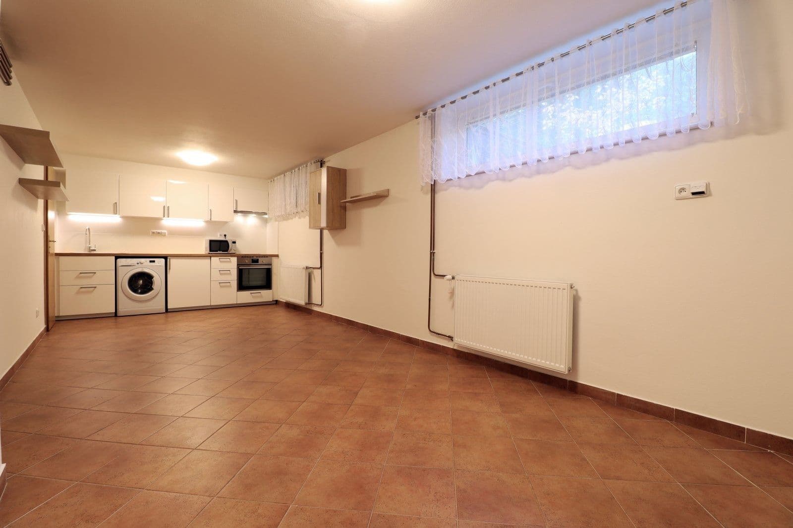 Studio flat to rent, 33 m², K náměstí, Prague, Prague Studio flat to rent, 33 m², K náměstí, Prague, Prague