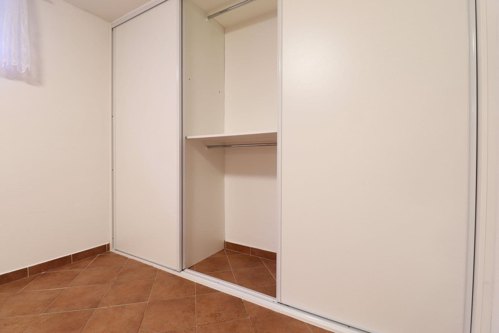 Studio flat to rent, 33 m², K náměstí, Prague, Prague Studio flat to rent, 33 m², K náměstí, Prague, Prague