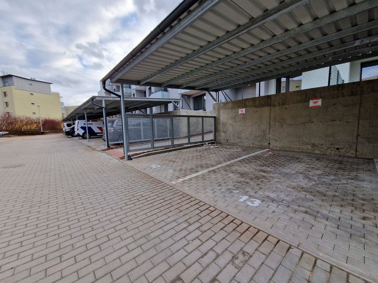 1 bedroom with open-plan kitchen flat to rent, 42 m², Františka Diviše, Prague, Prague 1 bedroom with open-plan kitchen flat to rent, 42 m², Františka Diviše, Prague, Prague