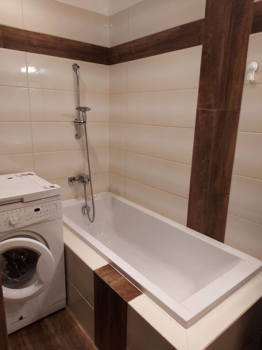 1 bedroom with open-plan kitchen flat to rent, 54 m², Hlavní třída, Ostrava, Moravskoslezský Region 1 bedroom with open-plan kitchen flat to rent, 54 m², Hlavní třída, Ostrava, Moravskoslezský Region