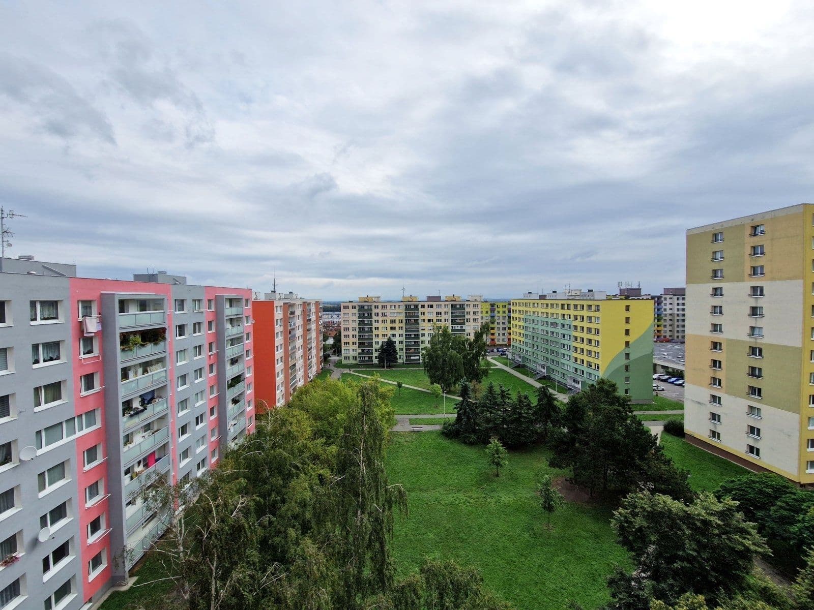 Studio flat to rent, 34 m², Litevská, Kladno, Středočeský Region Studio flat to rent, 34 m², Litevská, Kladno, Středočeský Region