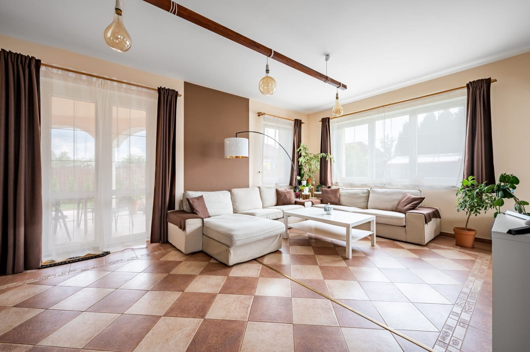 house for sale, 674 m², Vrcha II, Divišov, Středočeský Region house for sale, 674 m², Vrcha II, Divišov, Středočeský Region