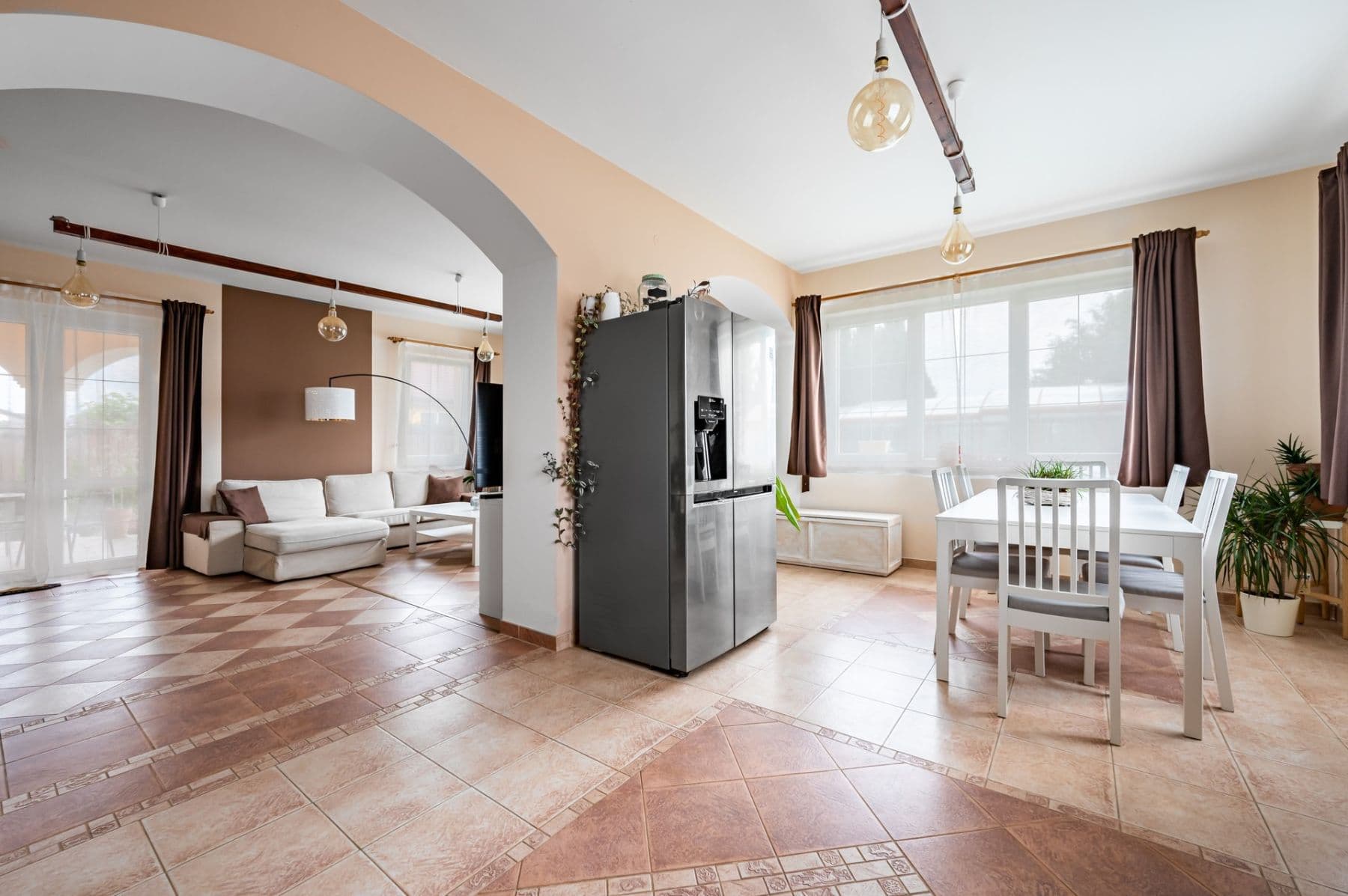 house for sale, 674 m², Vrcha II, Divišov, Středočeský Region house for sale, 674 m², Vrcha II, Divišov, Středočeský Region