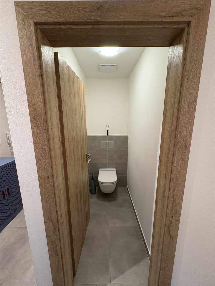 2 bedroom with open-plan kitchen flat for sale, 95 m², Souběžná, Kralupy nad Vltavou, Středočeský Region 2 bedroom with open-plan kitchen flat for sale, 95 m², Souběžná, Kralupy nad Vltavou, Středočeský Region