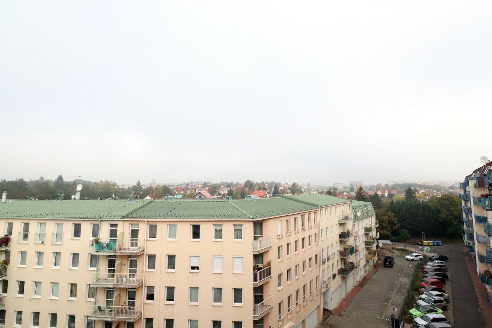 2 bedroom with open-plan kitchen flat to rent, 86 m², Lipnická, Prague, Prague 2 bedroom with open-plan kitchen flat to rent, 86 m², Lipnická, Prague, Prague