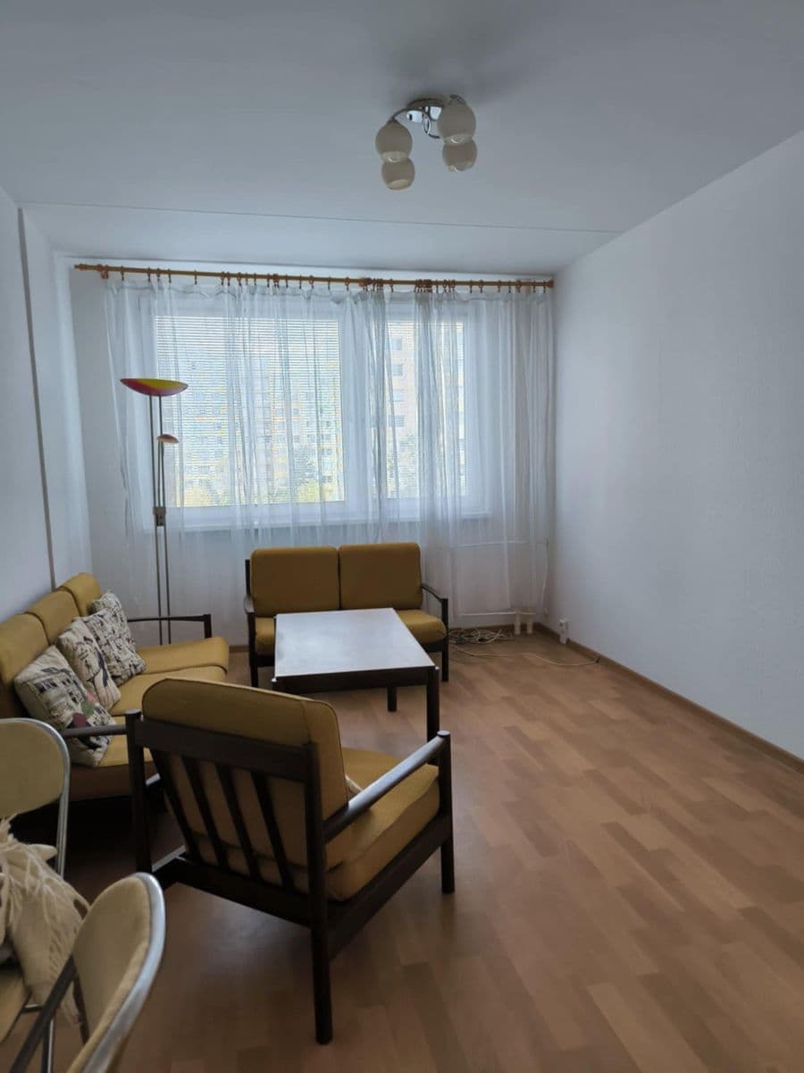 1 bedroom with open-plan kitchen flat to rent, 45 m², Ciolkovského, Prague, Prague 1 bedroom with open-plan kitchen flat to rent, 45 m², Ciolkovského, Prague, Prague