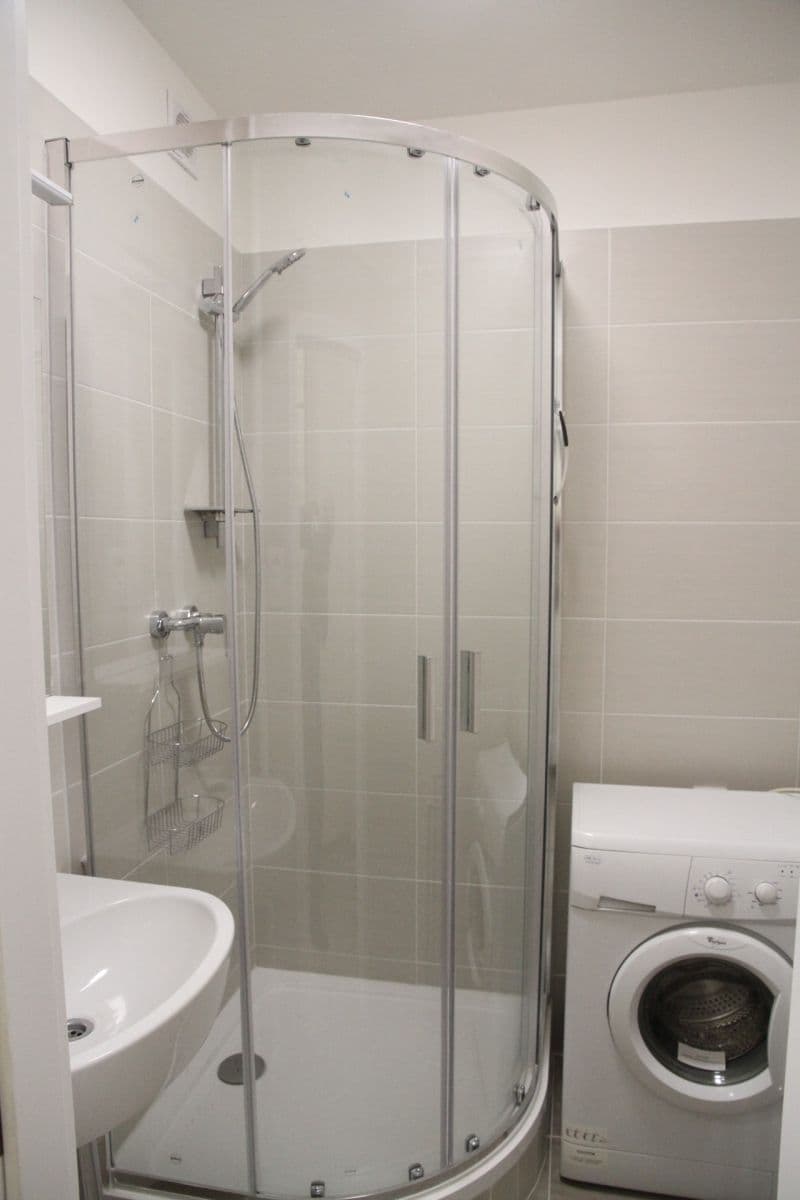 2 bedroom flat to rent, 52 m², Kpt. Jána Rašu, Dúbravka, Bratislavský Region 2 bedroom flat to rent, 52 m², Kpt. Jána Rašu, Dúbravka, Bratislavský Region