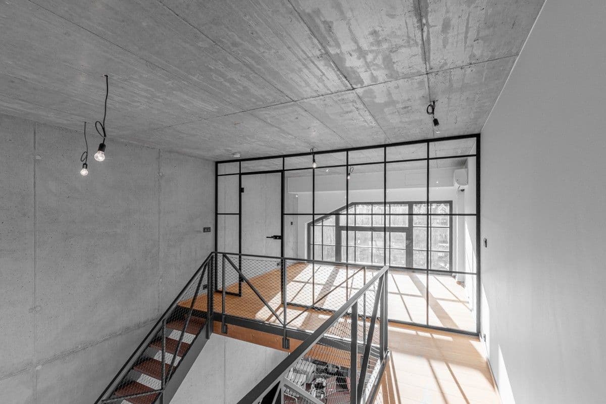 2 bedroom with open-plan kitchen flat to rent, 90 m², Kolbenova, Prague, Prague 2 bedroom with open-plan kitchen flat to rent, 90 m², Kolbenova, Prague, Prague