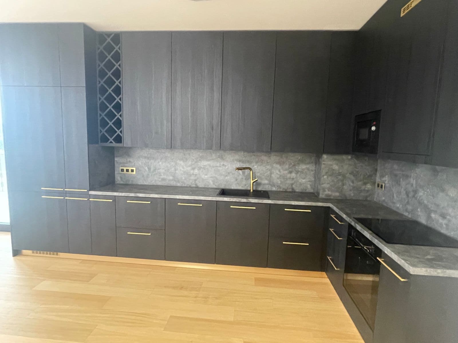 2 bedroom with open-plan kitchen flat for sale, 86 m², V Třešňovce, Prague, Prague 2 bedroom with open-plan kitchen flat for sale, 86 m², V Třešňovce, Prague, Prague