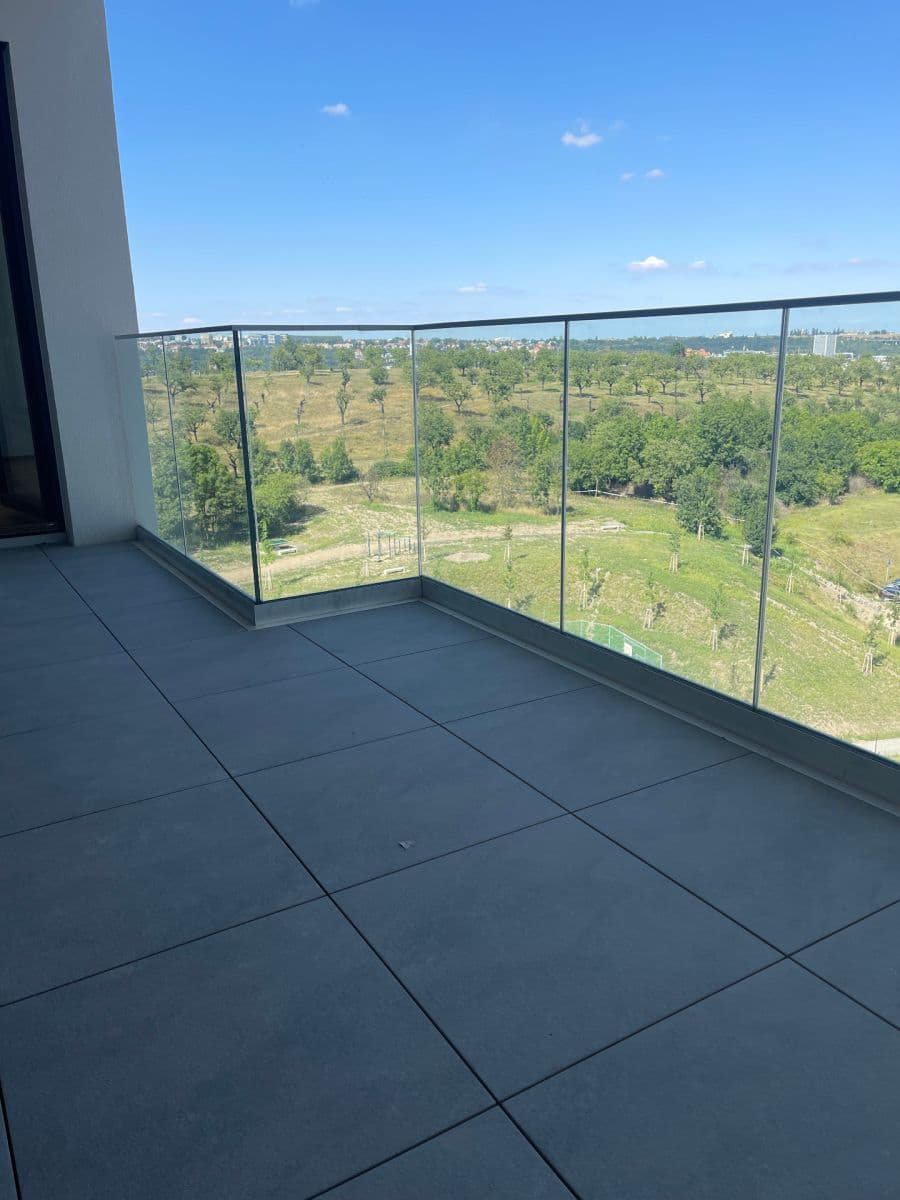 2 bedroom with open-plan kitchen flat for sale, 80 m², V Třešňovce, Prague, Prague 2 bedroom with open-plan kitchen flat for sale, 80 m², V Třešňovce, Prague, Prague