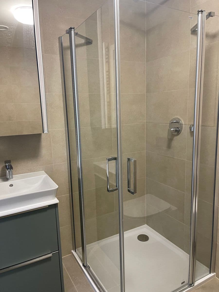 2 bedroom with open-plan kitchen flat for sale, 80 m², V Třešňovce, Prague, Prague 2 bedroom with open-plan kitchen flat for sale, 80 m², V Třešňovce, Prague, Prague