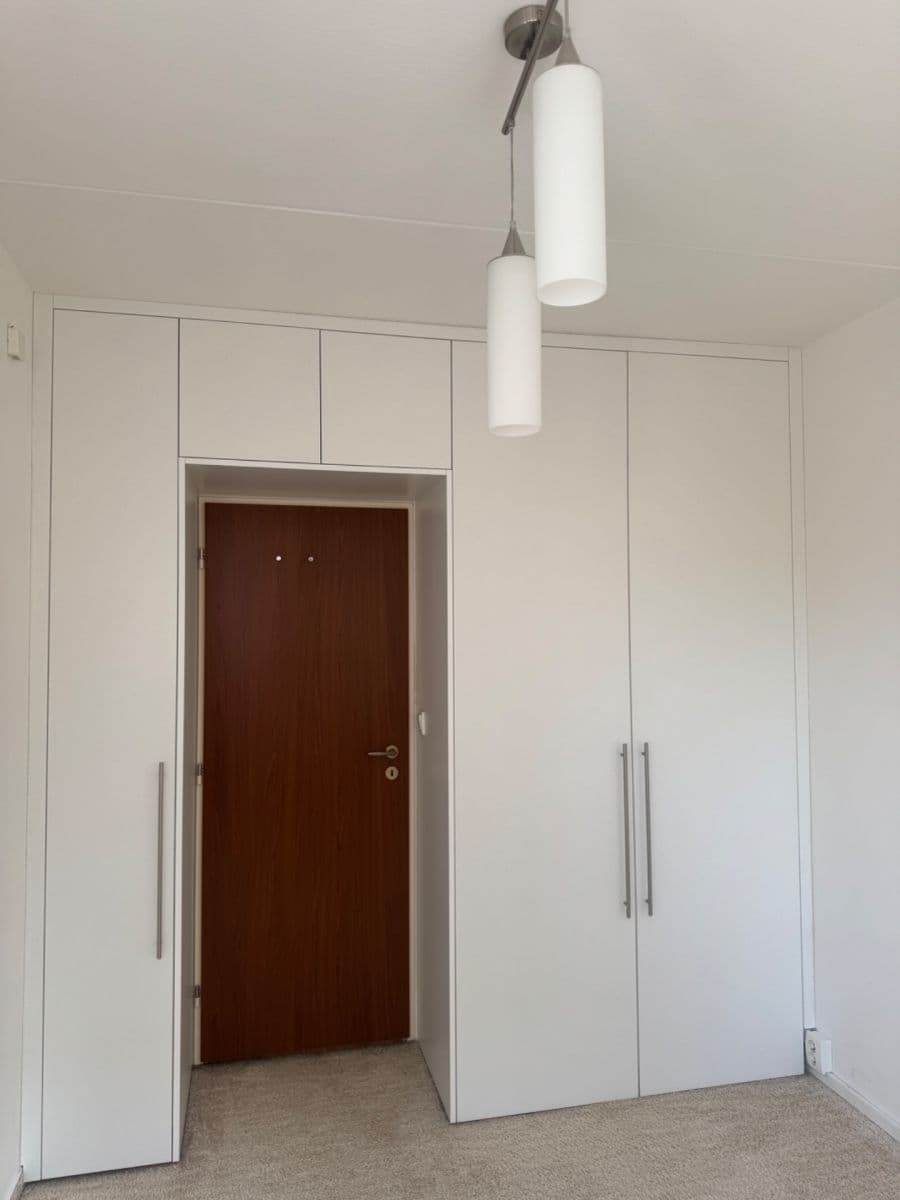 1 bedroom with open-plan kitchen flat to rent, 40 m², Benešovská, Kladno, Středočeský Region 1 bedroom with open-plan kitchen flat to rent, 40 m², Benešovská, Kladno, Středočeský Region