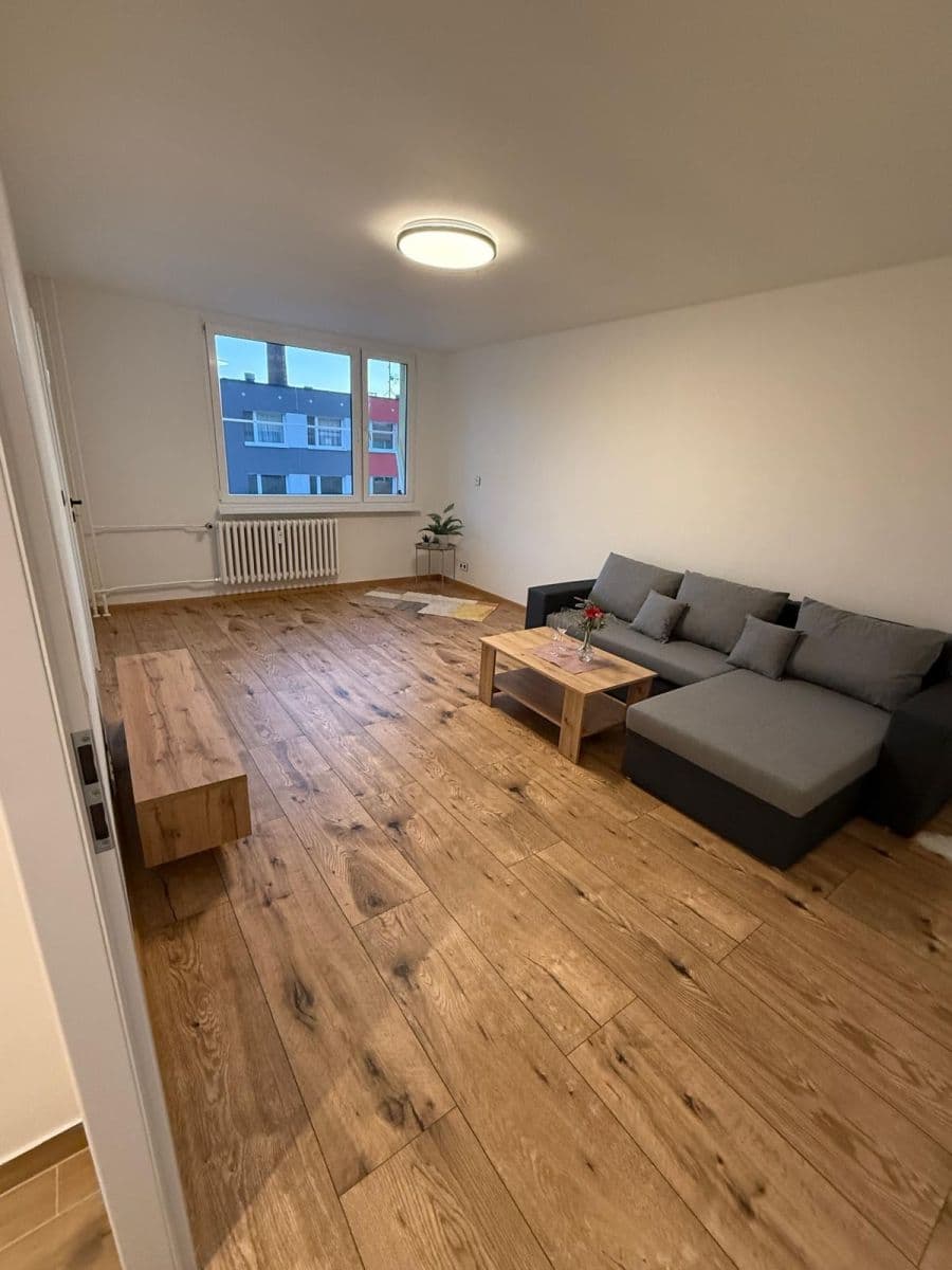 1 bedroom flat for sale, 37 m², Na Vavřinci, Slaný, Středočeský Region 1 bedroom flat for sale, 37 m², Na Vavřinci, Slaný, Středočeský Region