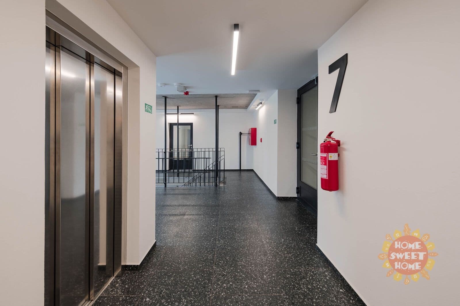 1 bedroom with open-plan kitchen flat to rent, 46 m², Čenětická, Prague, Prague 1 bedroom with open-plan kitchen flat to rent, 46 m², Čenětická, Prague, Prague