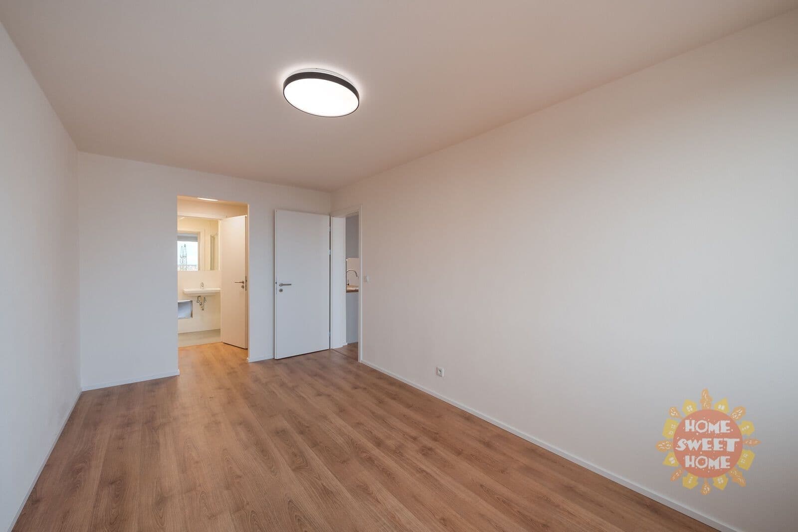 1 bedroom with open-plan kitchen flat to rent, 46 m², Čenětická, Prague, Prague 1 bedroom with open-plan kitchen flat to rent, 46 m², Čenětická, Prague, Prague