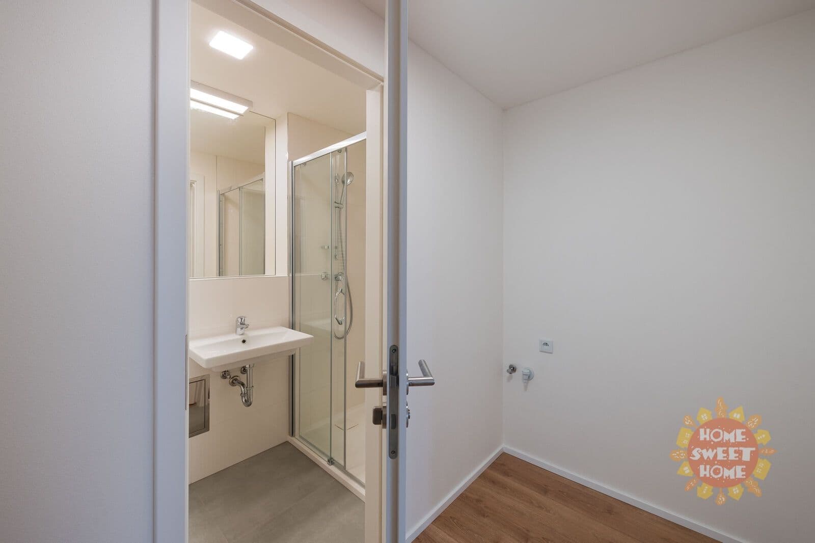 1 bedroom with open-plan kitchen flat to rent, 46 m², Čenětická, Prague, Prague 1 bedroom with open-plan kitchen flat to rent, 46 m², Čenětická, Prague, Prague