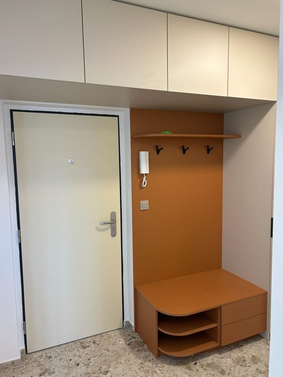 2 bedroom flat to rent, 55 m², Na Petřinách, Prague, Prague 2 bedroom flat to rent, 55 m², Na Petřinách, Prague, Prague