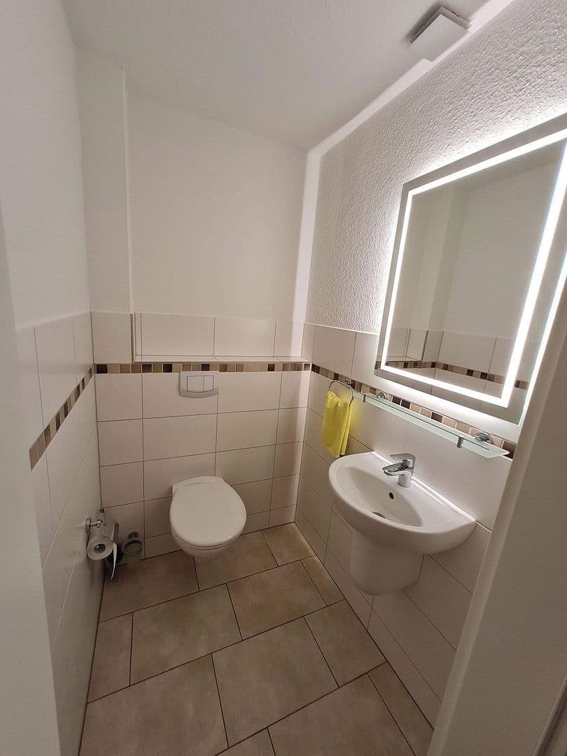 house for sale, 525 m², Albert-Johannsen-Ring 20, Husum, Schleswig-Holstein house for sale, 525 m², Albert-Johannsen-Ring 20, Husum, Schleswig-Holstein