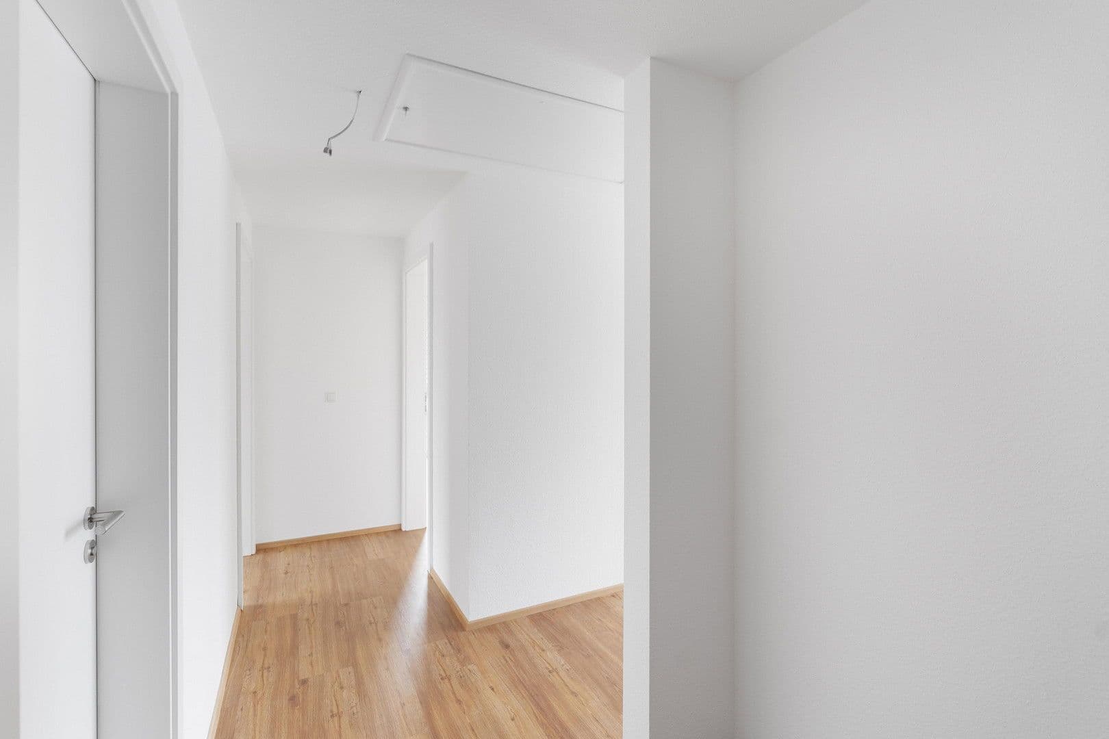 2 bedroom with open-plan kitchen flat to rent, 97 m², Untere Mühlbachstr. 9/1, Friedrichshafen, Baden-Württemberg 2 bedroom with open-plan kitchen flat to rent, 97 m², Untere Mühlbachstr. 9/1, Friedrichshafen, Baden-Württemberg