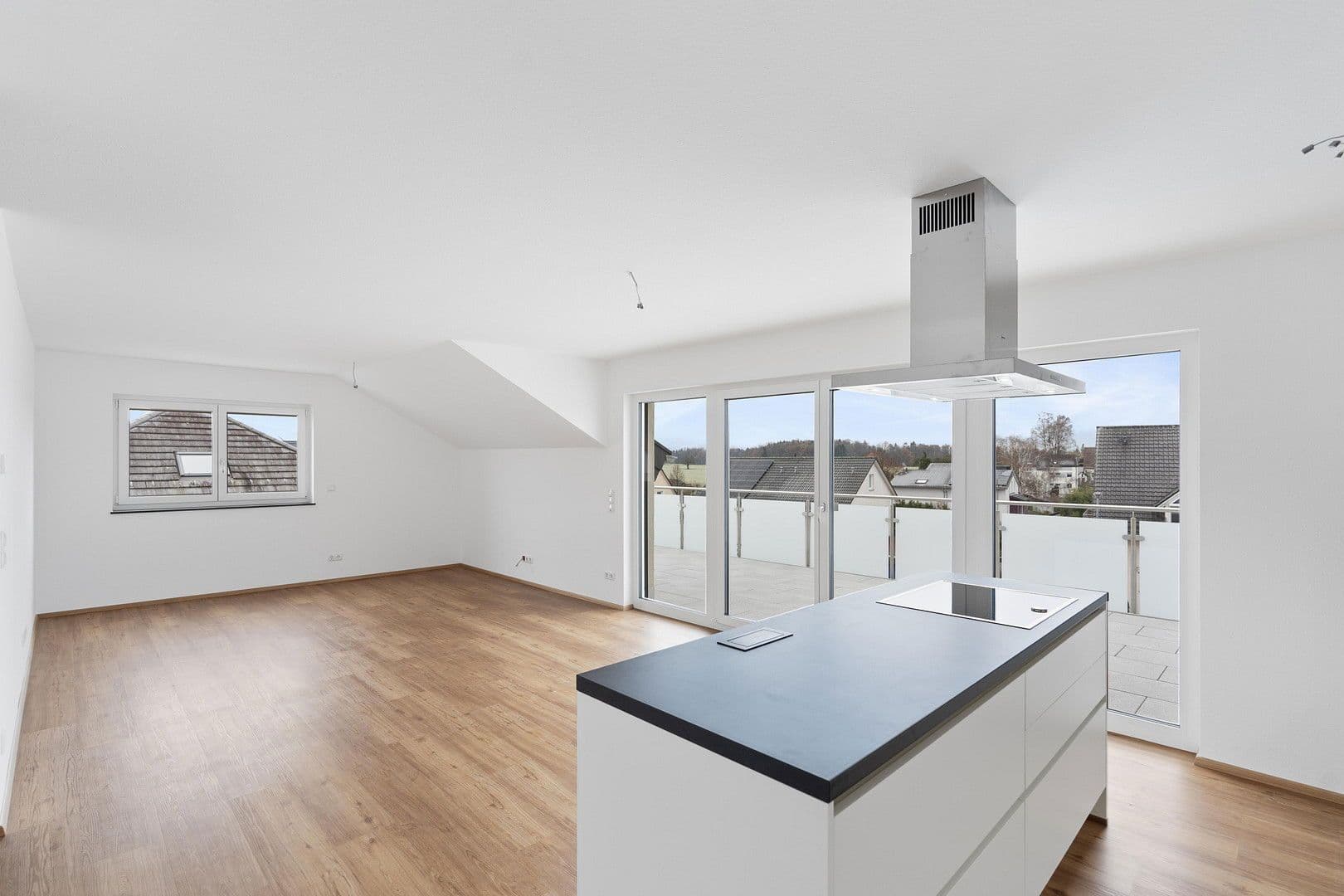 2 bedroom with open-plan kitchen flat to rent, 97 m², Untere Mühlbachstr. 9/1, Friedrichshafen, Baden-Württemberg 2 bedroom with open-plan kitchen flat to rent, 97 m², Untere Mühlbachstr. 9/1, Friedrichshafen, Baden-Württemberg