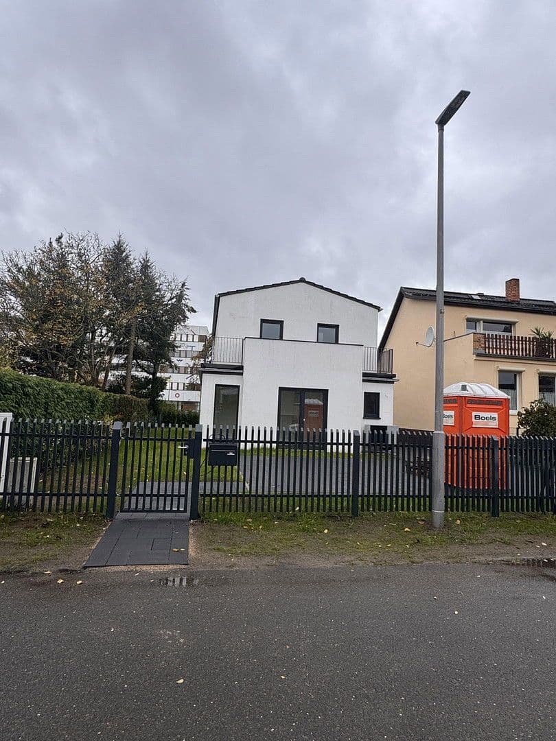 house to rent, 130 m², Berlin, Berlin house to rent, 130 m², Berlin, Berlin