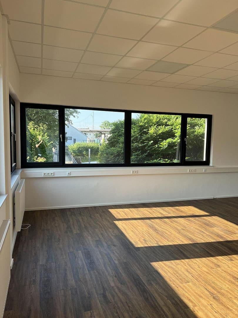 office to rent, 93 m², Marktstraße 14, Stadtallendorf, Hesse office to rent, 93 m², Marktstraße 14, Stadtallendorf, Hesse